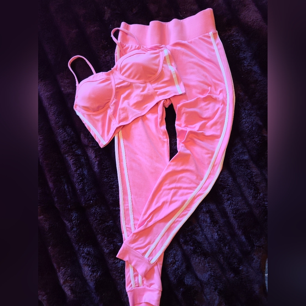 Leggings set with cropped top. Pink with white stripes. M/ L